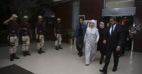Первая леди Турции срочно прибыла в Бангладеш — ФОТО