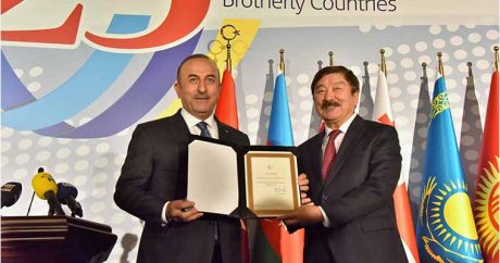 Дюсен Касеинов удостоен высокой награды Турецкой Республики — ФОТО