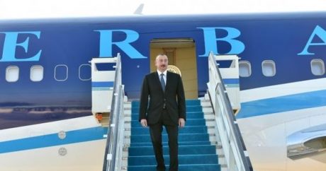 Ильхам Алиев прибыл в Стамбул