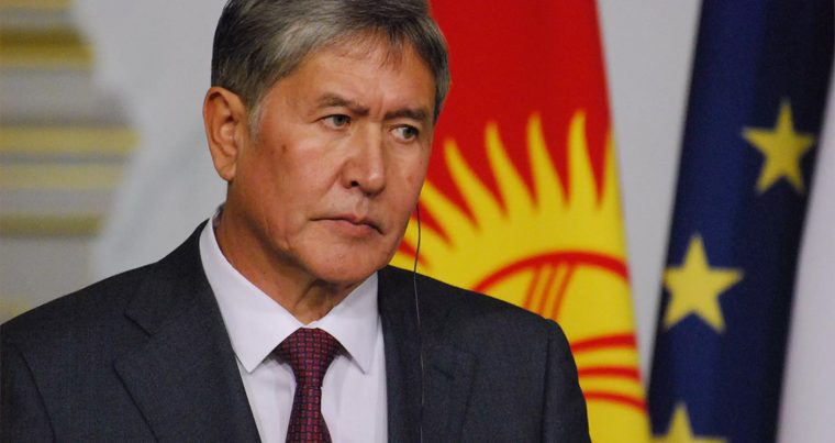 Атамбаев отменил рабочий визит в Сочи: в Кыргызстане готовятся массовые беспорядки