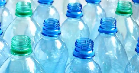 В Баку пластиковые бутылки можно будет обменять на продукты