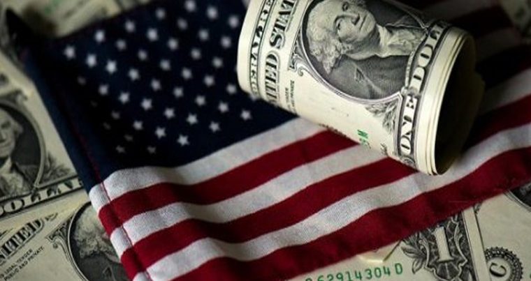 Доллар поднимается на мировых валютных биржах: ожидается ли девальвация?