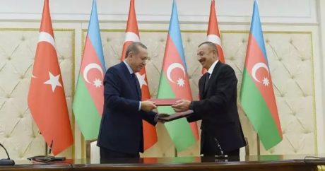 Между Турцией и Азербайджаном подписан ряд документов