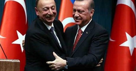 Ильхам Алиев поздравил руководство Турции с Днем Республики