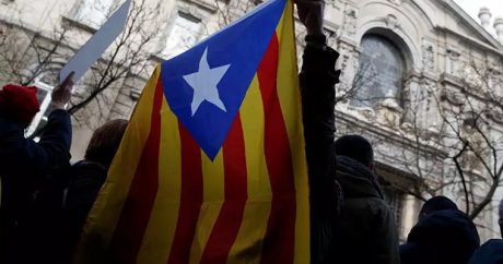 Референдум в Каталонии завершился: пострадали 800 каталонцев