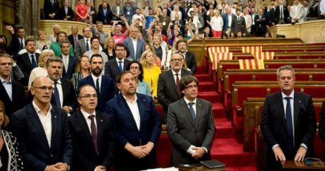 Правительство Испании распустило парламент Каталонии