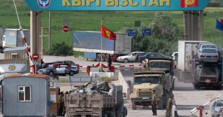 Казахстан вводит экономическую блокаду Кыргызстана