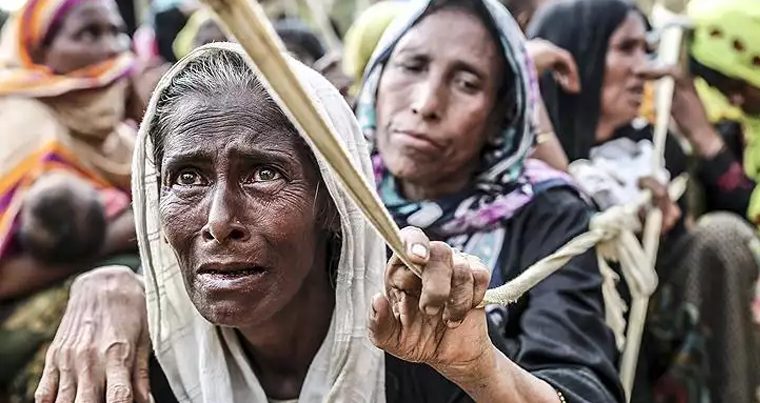 Бангладеш требует от Мьянмы принять назад мусульман-рохинья