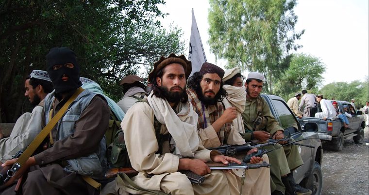 Талибан напал на военную базу: погибли 43 военных