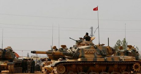 Турецкая армия окружает Африн