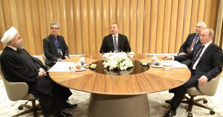 Политолог: «Путин, Роухани и Алиев обсудили каналы реализации иранской нефти в обход санкций»