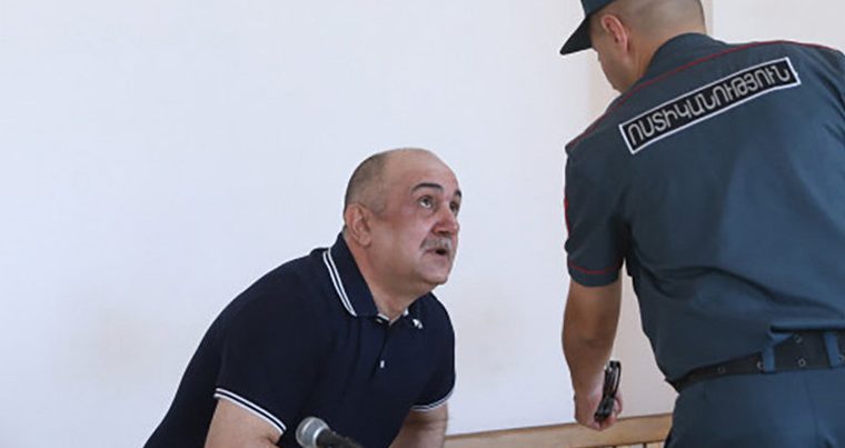 Экс-командиру карабахских сепаратистов дали 6 лет за контрабанду оружия