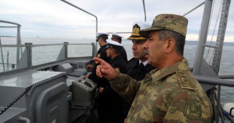Азербайджан провел учения с боевыми стрельбами — ФОТО