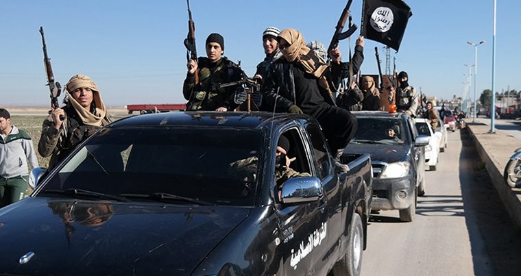 Боевики ИГ отбили город Абу-Кемаль у сирийской армии