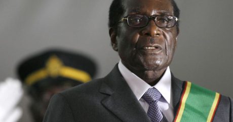Мугабе подал в отставку