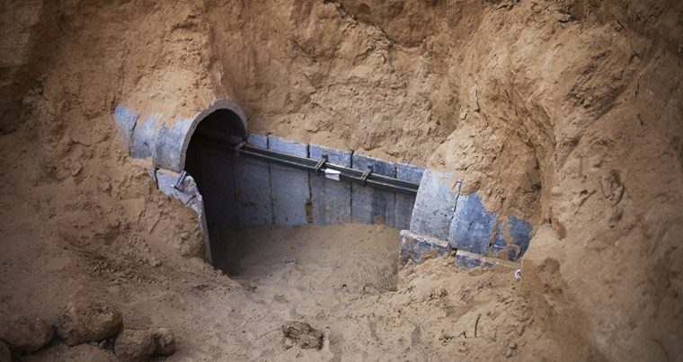 Сионисты разбомбили тоннель на границе Сектора Газы