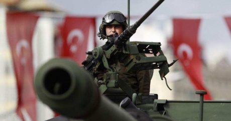 Турецкая армия готовится к операции в Африне