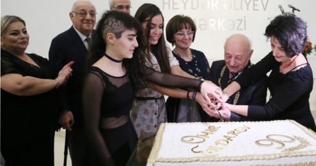 В Баку открылась персональная выставка Омара Эльдарова — ФОТОСЕССИЯ