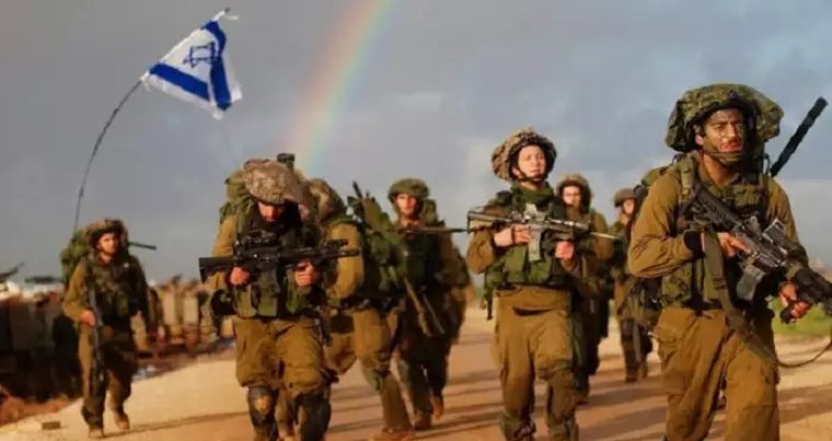 Израиль стягивает тяжелую военную технику  на границу с Газой