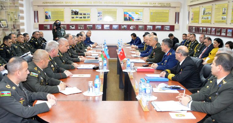 Проводится 10-ое заседание азербайджано-турецкого военного диалога