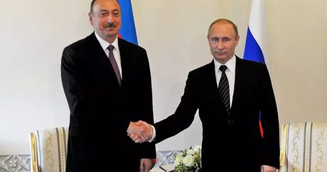 Путин поздравил Ильхама Алиева