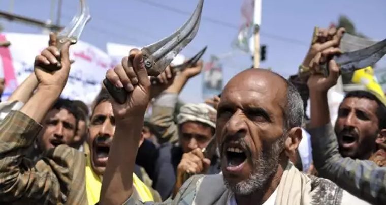 Хуситы взяли в плен сына убитого экс-президента Йемена