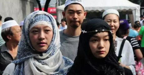 В Китай запретили въезд мусульманам, одетым по религиозным традициям