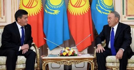 Назарбаев и Жээнбеков подписали договор о демаркации границы