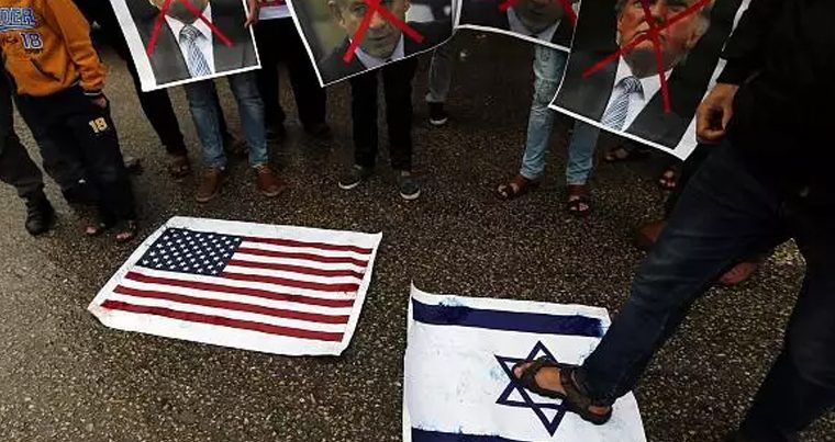 Палестинцы протестуют против переноса посольства США – ВИДЕО