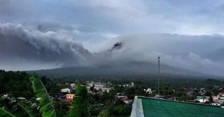 На Филиппинах начал извергаться вулкан: эвакуировано более 12 тыс человек