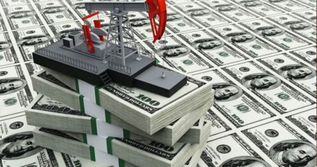 Цена азербайджанской нефти превысила 70 долларов