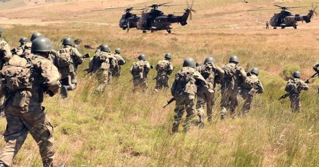 Подразделения ВС Турции полностью осадили Африн: армия ждет приказа