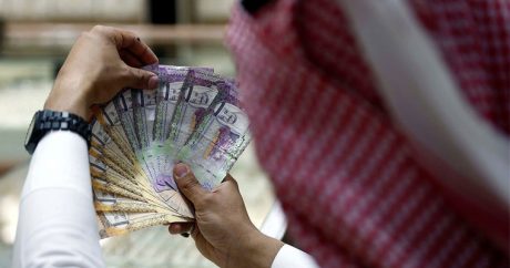 Гражданам Саудовской Аравии выделят $13 млрд из-за подорожания жизни
