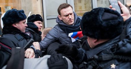 Момент задержания Навального — ВИДЕО