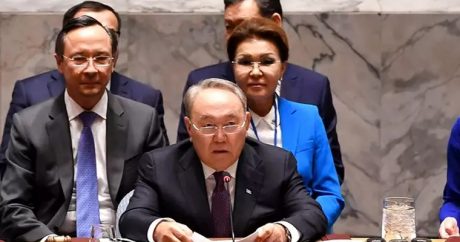 Назарбаев призвал КНДР отказаться от ядерного оружия