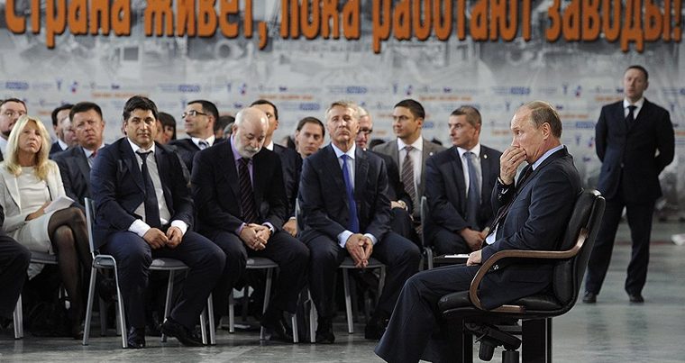 Эксперт: Новый санкционный список – неплохой инструмент для Путина по усмирению элиты