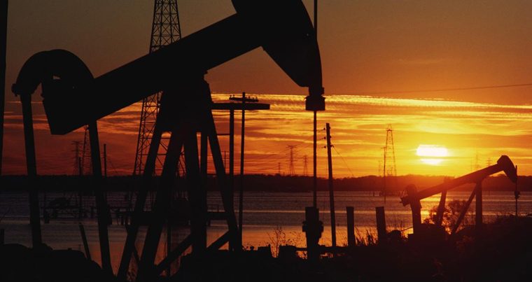 Экономику стран экспортеров нефти ждет крах
