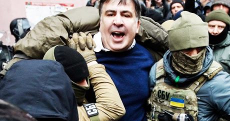 Саакашвили: «После задержания меня погрузили в бус, потом…»