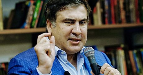 Саакашвили отреагировал на обещание Порошенко не вредить России