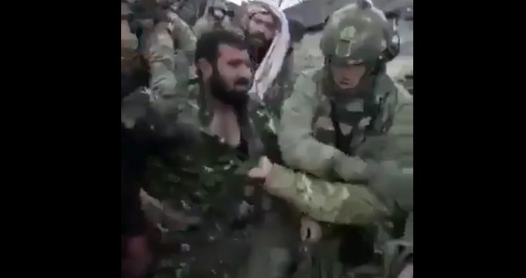 Плененный варвар YPG и милосердие турецкого солдата — ВИДЕО