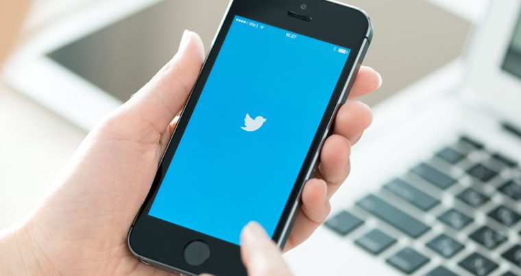 Twitter заблокировал тысячи аккаунтов за связи с Россией