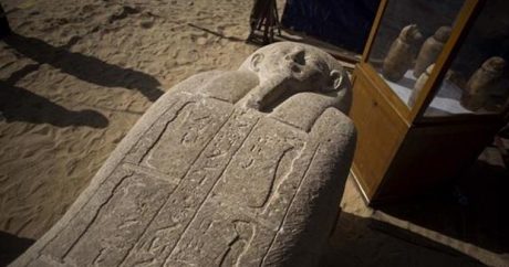 В Египте найден крупный некрополь с сокровищами