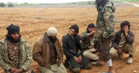 Пленные террористы ИГИЛ признались в сотрудничестве с режимом Асада — ВИДЕО