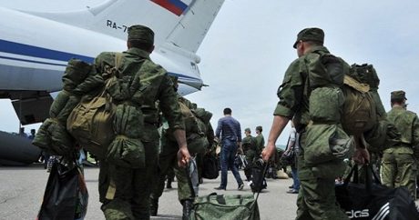 Стали известны имена российских наемников, погибших при авиаударе США