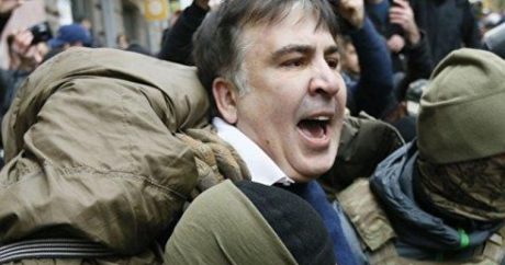 На задержание Саакашвили было брошено более десяти человек — ВИДЕО