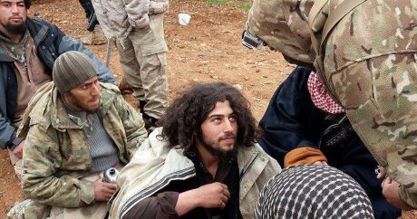 Пленные террористы ИГИЛ признались в сотрудничестве с режимом Асада