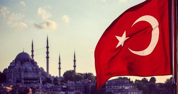 Турки против США и за сближение с Россией — Опрос