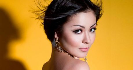 Казахстанская певица решила «достучаться до мужчин»