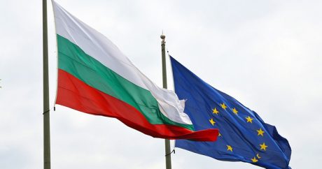 Болгария отозвала своего посла из России