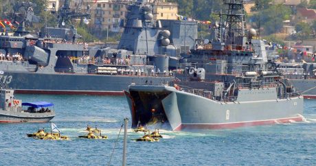 Десантный корабль России вошел в Средиземное море